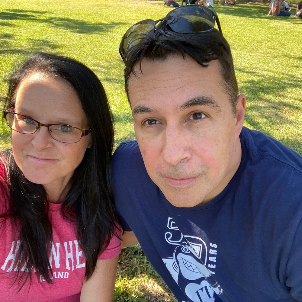 Meet your Poshers, Mark & Teshia